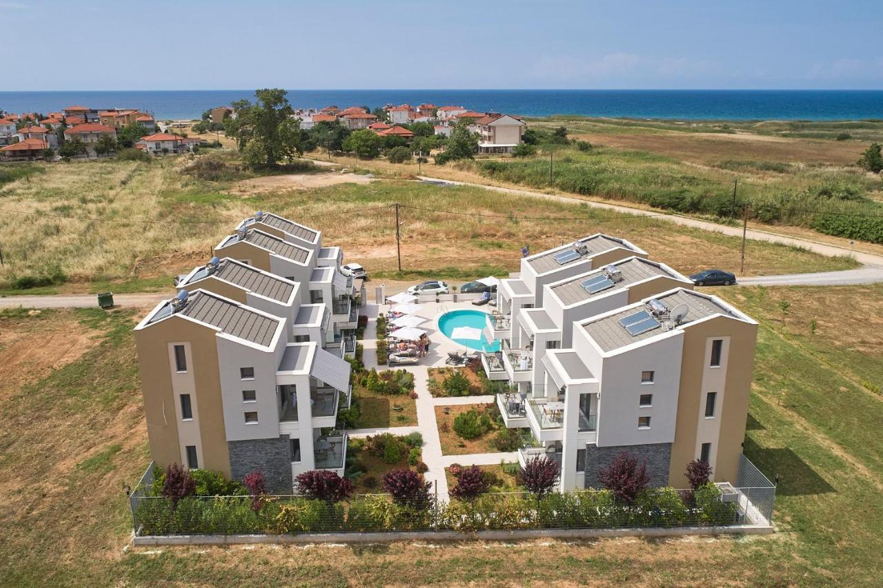 Greystone Suites Paralia Dionisiou Zewnętrze zdjęcie